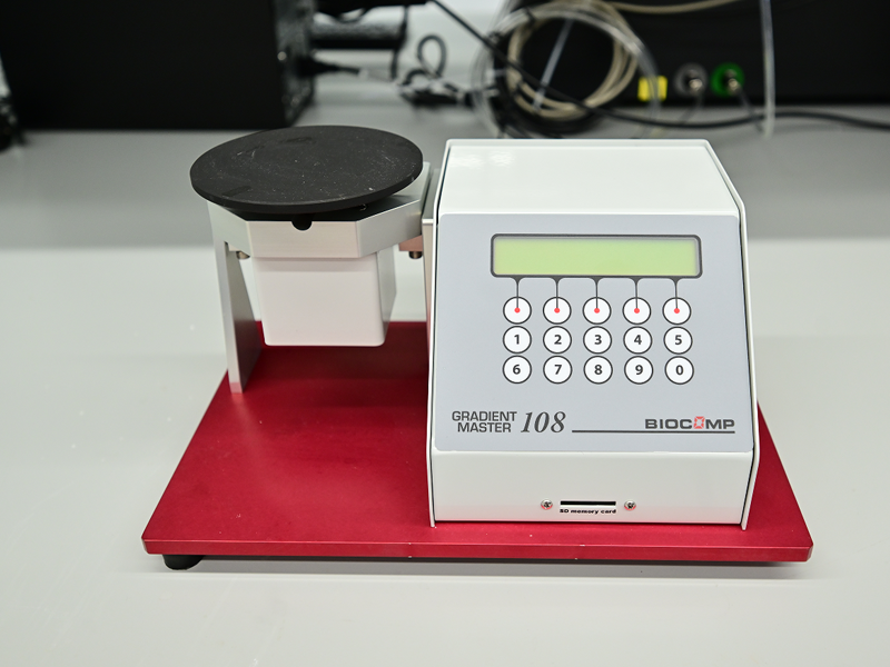 Density Gradient Preparation System