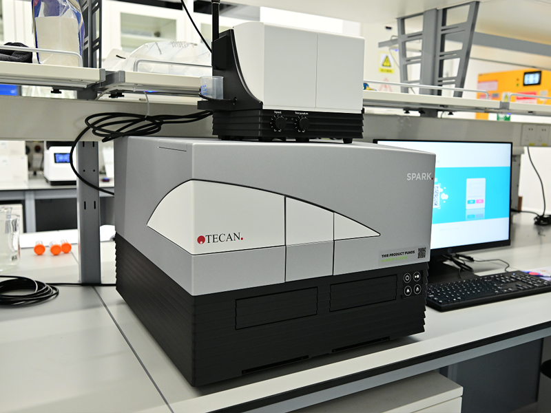 Spark Multi-mode Plate Reader
