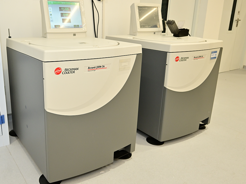Avanti Centrifuge